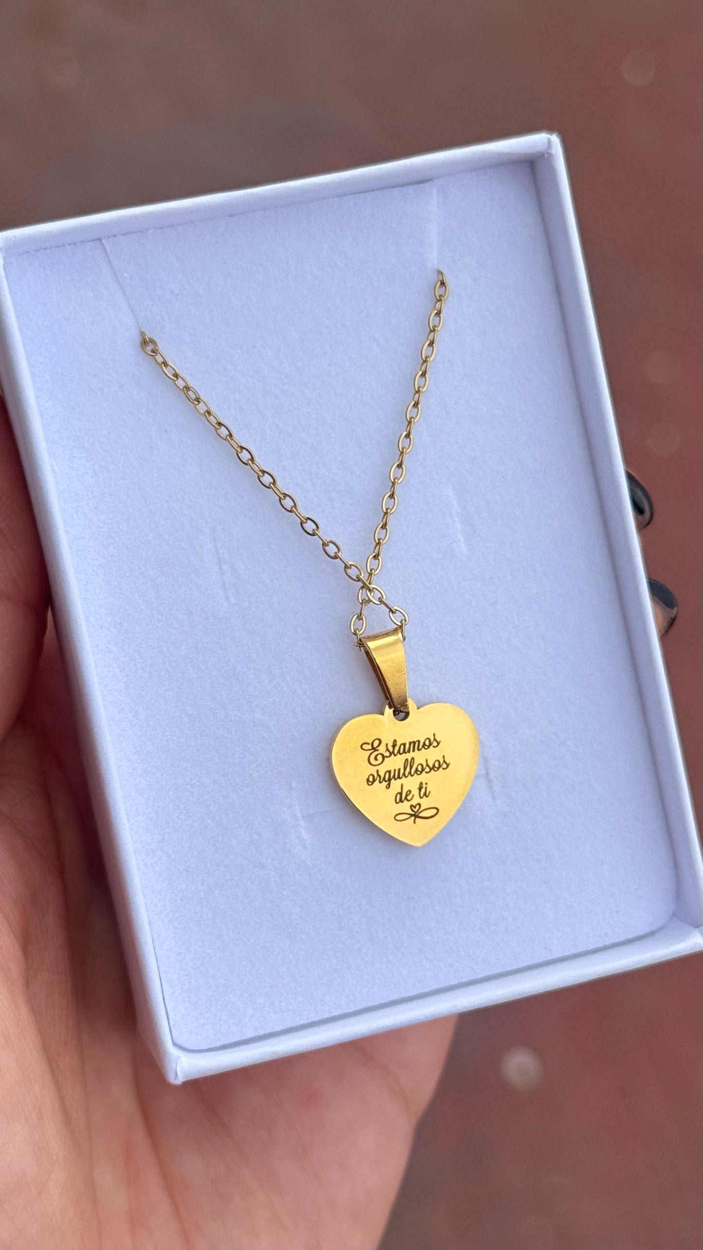 Collar corazón personalizado Graduación de acero inoxidable