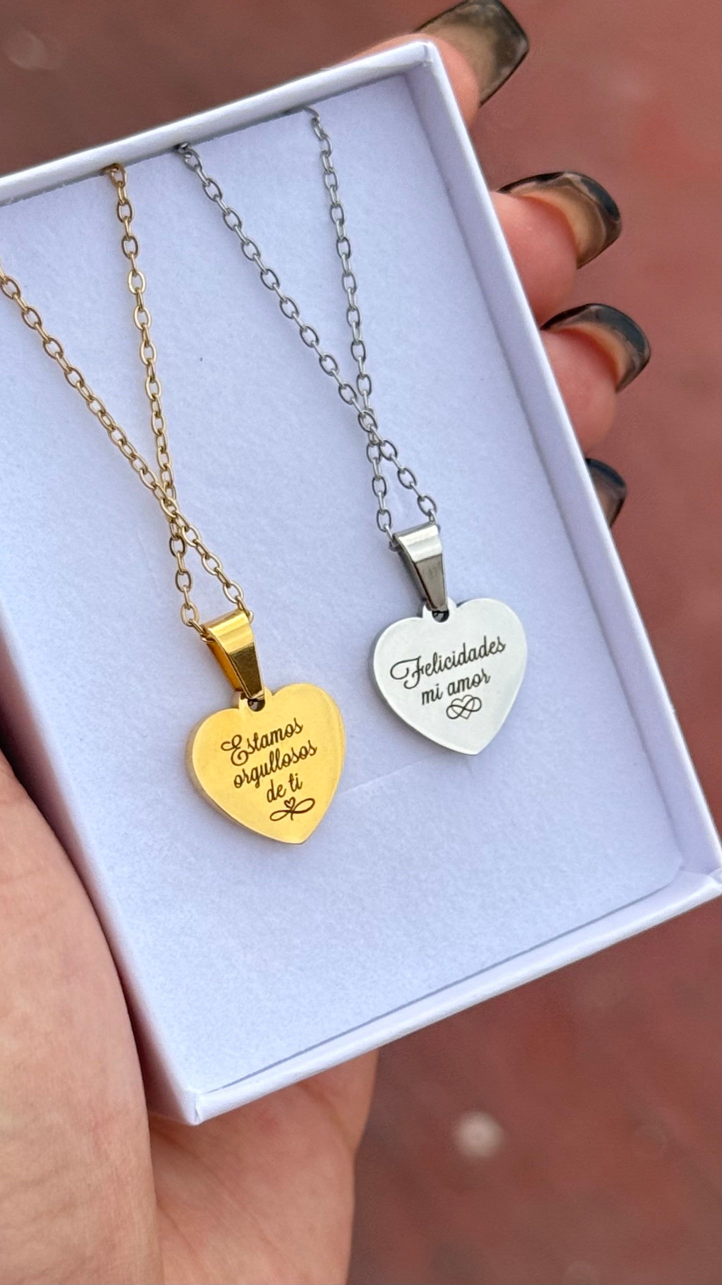 Collar corazón personalizado Graduación de acero inoxidable