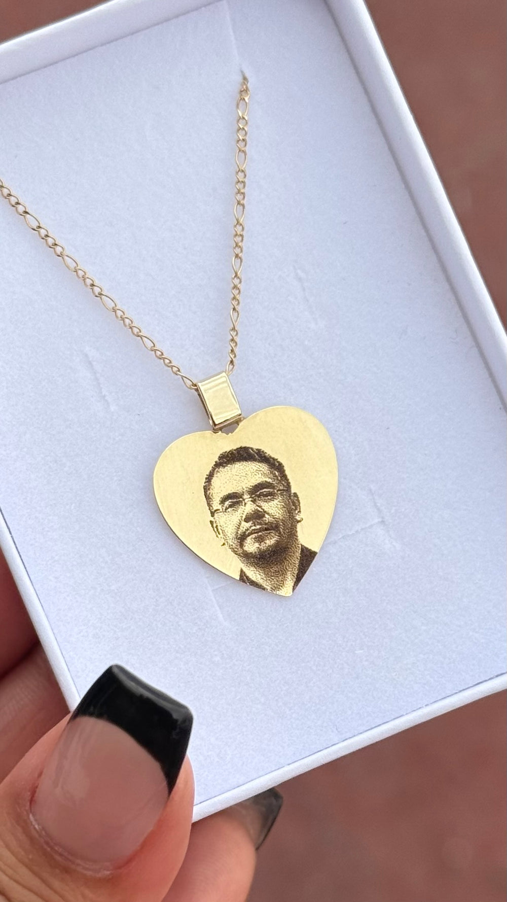 Collar o dije de corazón personalizado en Oro 10k