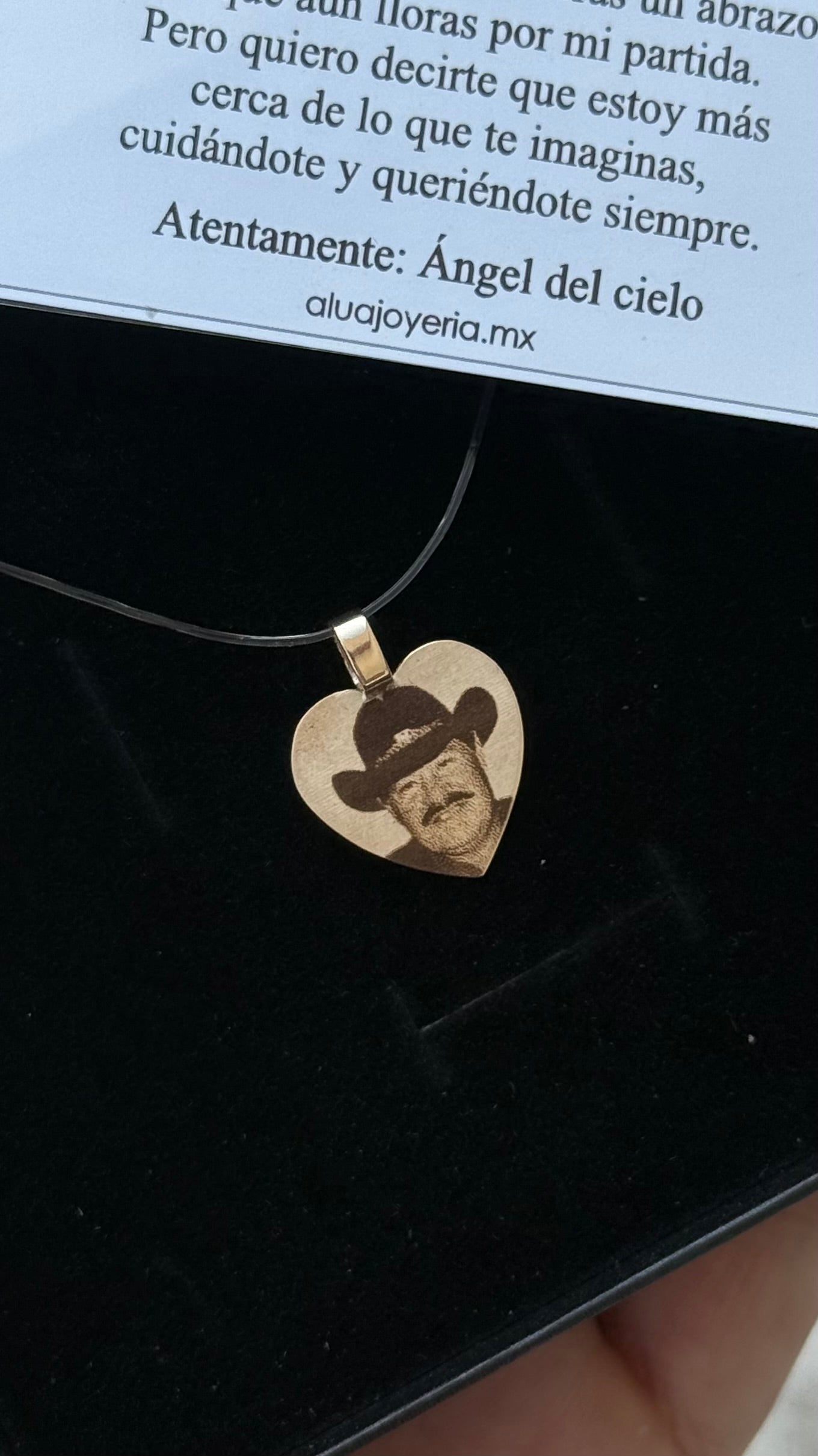 Dije corazón mini personalizado en Oro 10k