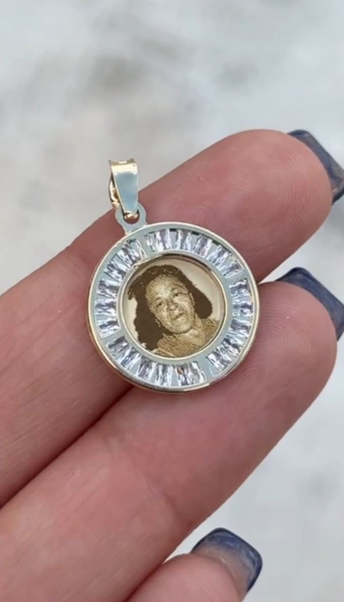 Medalla baguette 1.7 cm con foto - Oro 10k