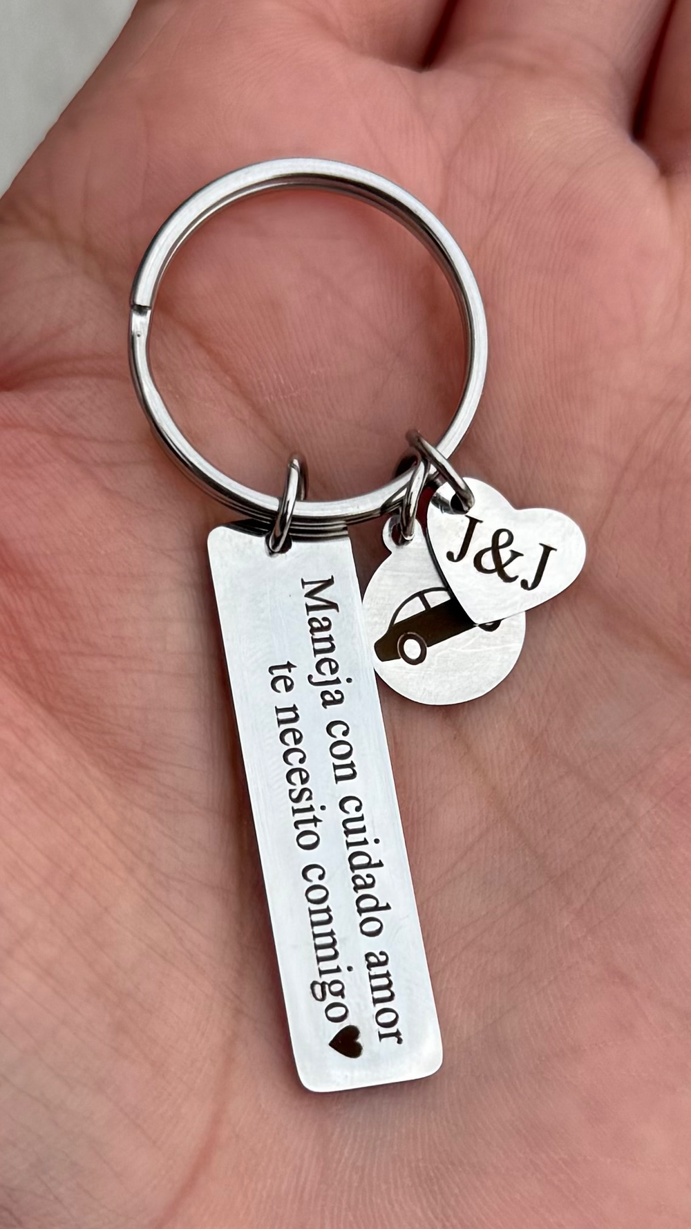 Llavero Drive - Personalizado en acero inoxidable.