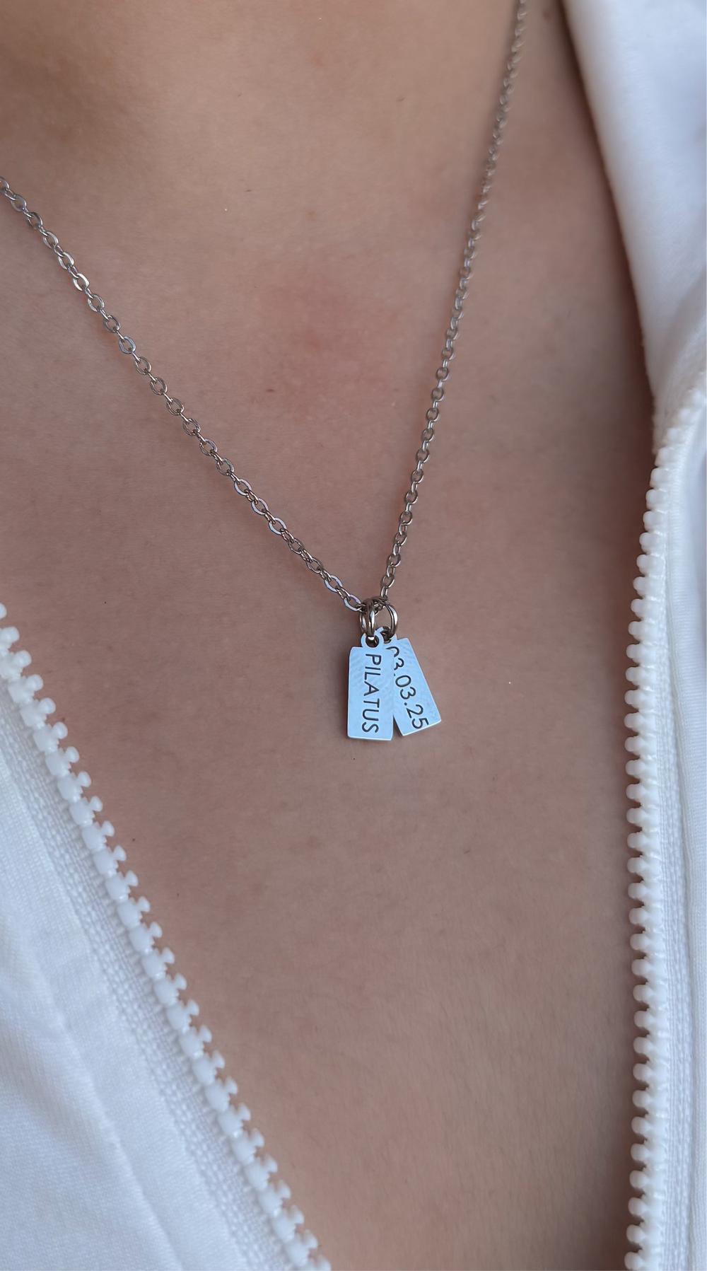 Collar Luna - Plaquitas personalizadas en acero inoxidable