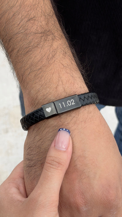 Pulso Alex Black – Acero Negro Personalizado