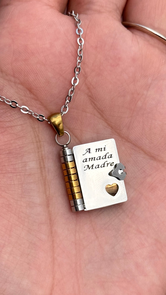 Collar Libro personalizado con foto acero inoxidable