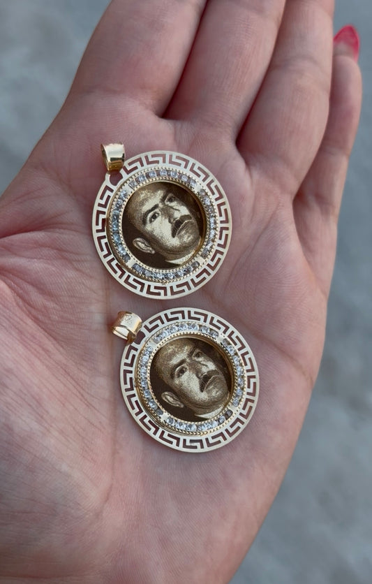 Dije grecas 3.6 cm Oro 10k