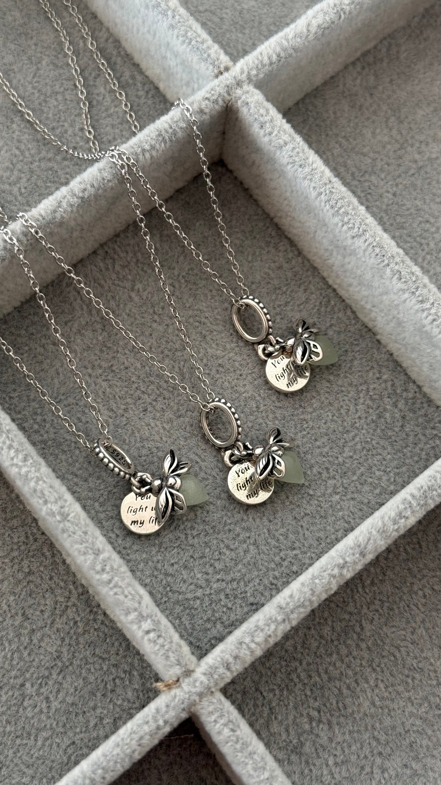 Collar Evangeline en Plata rodizada