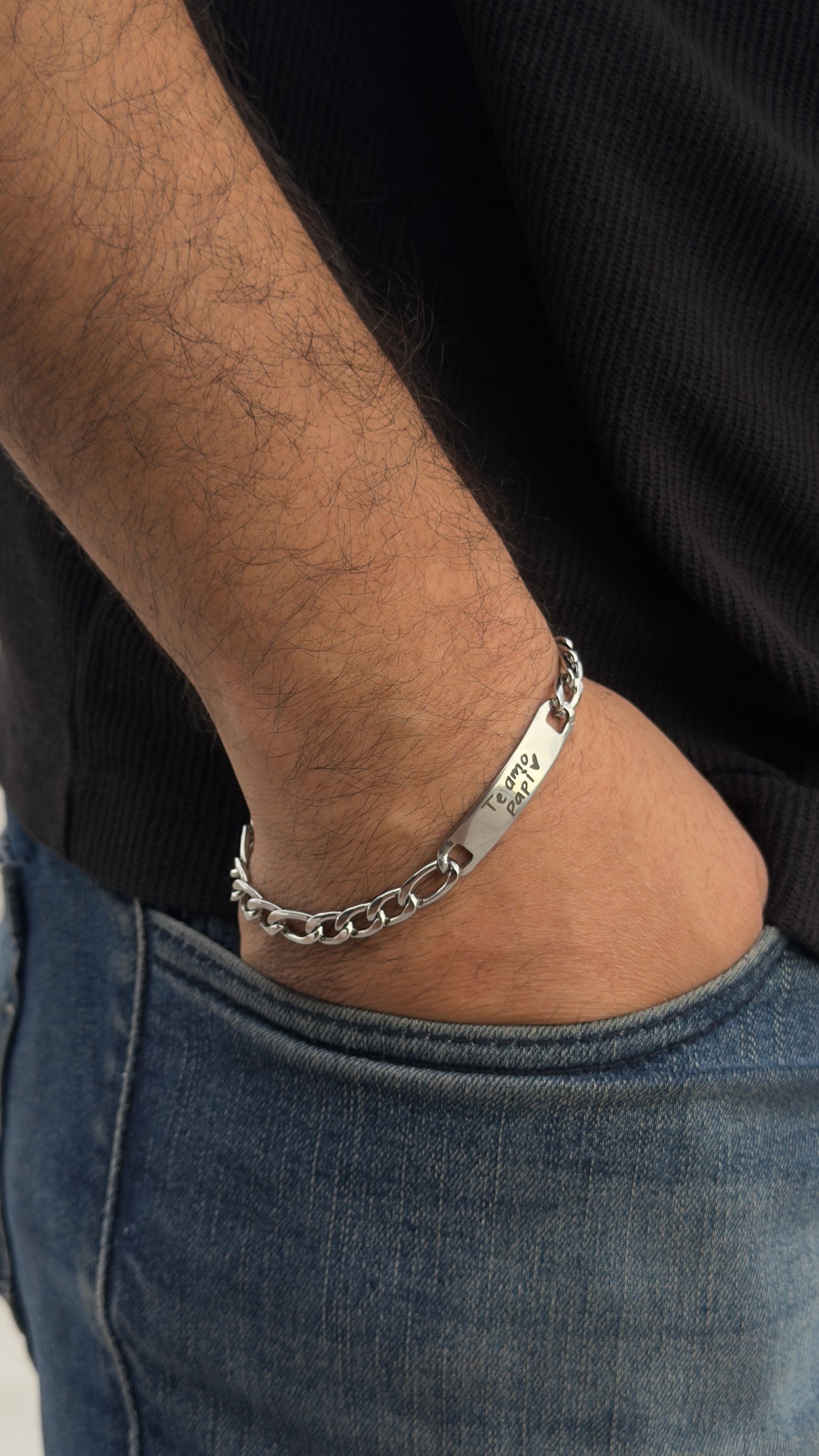 Esclava personalizada con texto a mano en acero inoxidable