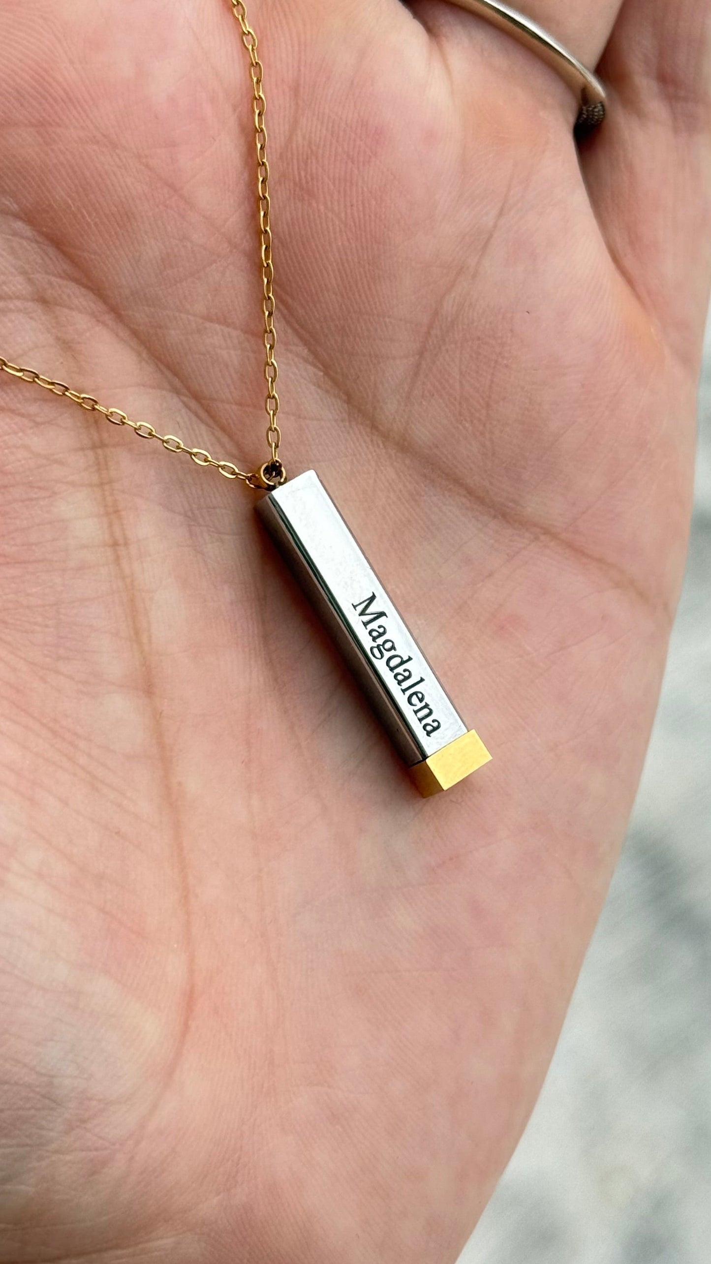 Collar barra Secreta - personalizada en acero inoxidable