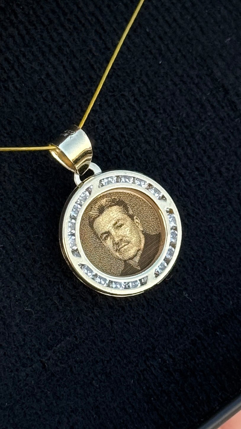 Medalla zirconia 1 cm con foto Oro 10k