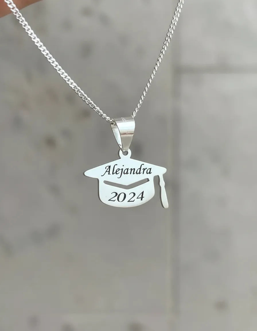 Collar birrete personalizado en Plata .925